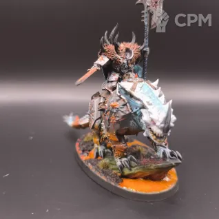 Описание картинки Chaos lord on Karkadrak от  по цене 5 000руб | Свободный Рынок Миниатюр - СРМ