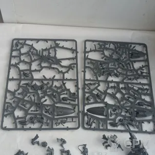 Описание картинки Shroud Runner от Crowhammer по цене 2 000руб | Свободный Рынок Миниатюр - СРМ