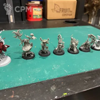 Описание картинки Гитцовские герои от Deadgringo по цене 2 000руб | Свободный Рынок Миниатюр - СРМ