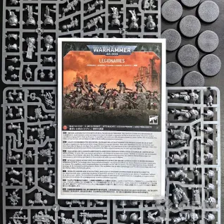 Описание картинки Chaos Space Marine Legionaries от Defiler по цене 3 700руб | Свободный Рынок Миниатюр - СРМ