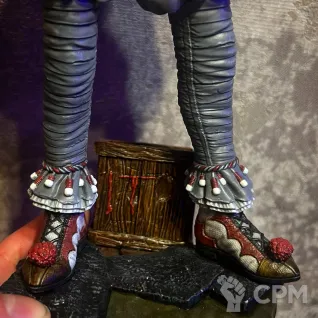 Описание картинки Pennywise / Оно от Yak Evil по цене 18 000руб | Свободный Рынок Миниатюр - СРМ