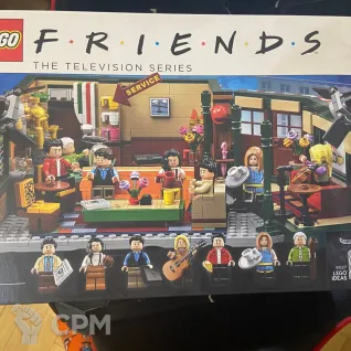 Описание картинки Friends Ideas 21319 Central Perk от Drygplova по цене 6 000руб | Свободный Рынок Миниатюр - СРМ