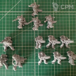 Описание картинки 100 миниатюр Warhammer от DmitriiK по цене 10 000руб | Свободный Рынок Миниатюр - СРМ