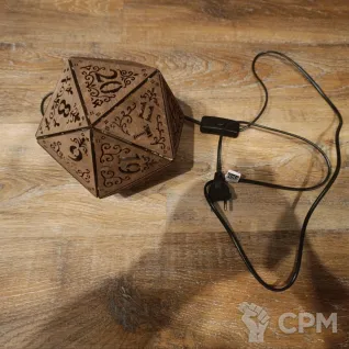 Описание картинки Настольная лампа D20 для DnD из фанеры от Sweety_Tang по цене 2 500руб | Свободный Рынок Миниатюр - СРМ