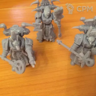 Описание картинки Exalted Sorcerers / on Disk (Mages of Aegyptus) от MiniaturesFAN по цене 385руб | Свободный Рынок Миниатюр - СРМ