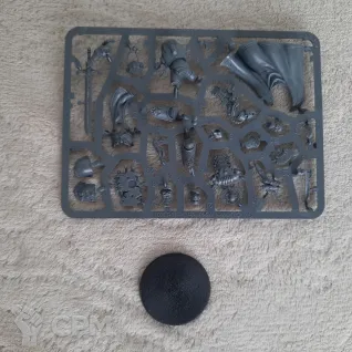 Описание картинки Praetor with power sword #2 от  по цене 2 000руб | Свободный Рынок Миниатюр - СРМ