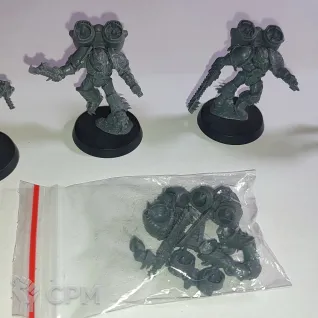 Описание картинки Chaos Raptors (5) от  по цене 3 300руб | Свободный Рынок Миниатюр - СРМ