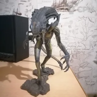 Описание картинки Фигурка Чужой Predalien от Serge по цене 2 500руб | Свободный Рынок Миниатюр - СРМ
