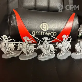 Описание картинки Lumineth Vanari Dawnriders от vasilifas по цене 2 900руб | Свободный Рынок Миниатюр - СРМ
