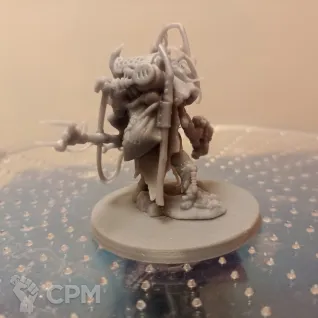 Описание картинки Зогдрод ( Zodgrod Wortsnagga) - Орки (Orc) - Вархаммер 40000 (Миниатюры Warhammer 40000) от Лавка Приключенца по цене 299руб | Свободный Рынок Миниатюр - СРМ