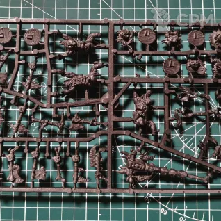 Описание картинки Bonesplitterz Savage Orruks / Savage Orc Boyz от Грибная Лавка. по цене 1 500руб | Свободный Рынок Миниатюр - СРМ