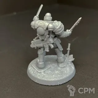Описание картинки Lieutenant With Combi-weapon от DREAMCUBE по цене 320руб | Свободный Рынок Миниатюр - СРМ