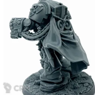 Описание картинки Calgar in Armour of Antilochus от DREAMCUBE по цене 550руб | Свободный Рынок Миниатюр - СРМ