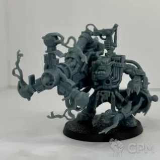 Описание картинки Big Mek With Shokk Attack Gun от DREAMCUBE по цене 400руб | Свободный Рынок Миниатюр - СРМ