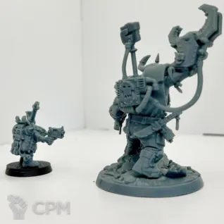 Описание картинки Warboss от DREAMCUBE по цене 600руб | Свободный Рынок Миниатюр - СРМ