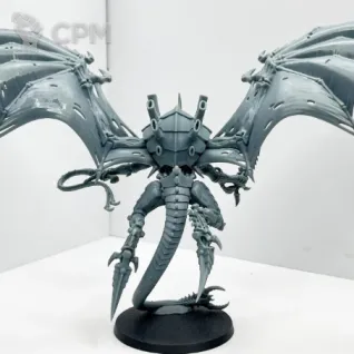 Описание картинки Winged Hive Tyrant от DREAMCUBE по цене 1 050руб | Свободный Рынок Миниатюр - СРМ