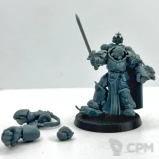 Описание картинки Captain in gravis armor от DREAMCUBE по цене 320руб | Свободный Рынок Миниатюр - СРМ