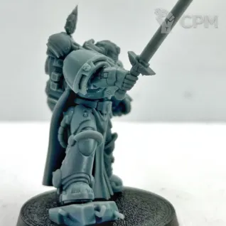 Описание картинки Captain in gravis armor от DREAMCUBE по цене 320руб | Свободный Рынок Миниатюр - СРМ