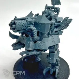 Описание картинки Big Mek Dakkarig от DREAMCUBE по цене 850руб | Свободный Рынок Миниатюр - СРМ