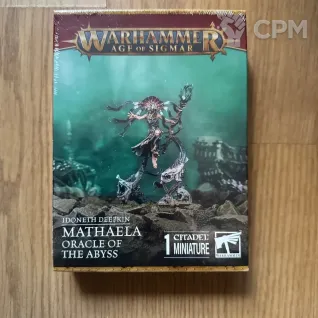 Описание картинки Mathaela, Oracle of the Abyss от zurdo по цене 4 350руб | Свободный Рынок Миниатюр - СРМ