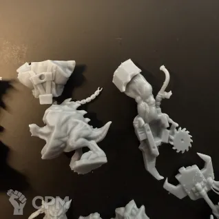 Описание картинки Warboss with Attack Squid от Чудной по цене 200руб | Свободный Рынок Миниатюр - СРМ