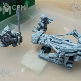 Описание картинки Dwarf Bolt Thrower от Xero по цене 600руб | Свободный Рынок Миниатюр - СРМ