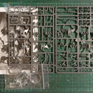 Описание картинки Hellions #2 (5 шт) ориг - Drukhari от Магазин Хобби по цене 3 500руб | Свободный Рынок Миниатюр - СРМ