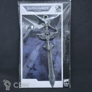 Описание картинки Брелок меч Тёмных Ангелов от Fle94 по цене 1 800руб | Свободный Рынок Миниатюр - СРМ