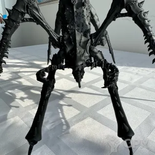 Описание картинки Tyranid Hierophant Bio-Titan от mak6389 по цене 4 000руб | Свободный Рынок Миниатюр - СРМ