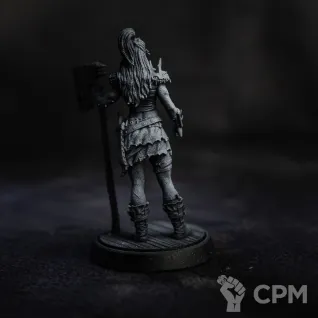 Описание картинки Полуорк / Воин, варвар от Dark Craft Hobby по цене 364руб | Свободный Рынок Миниатюр - СРМ