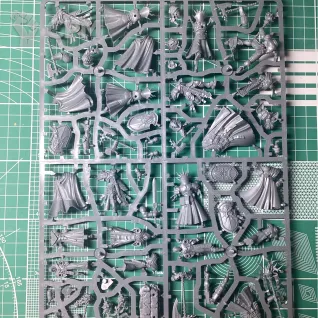 Описание картинки Stormcast Eternals (Skaventide) от User42322 по цене 10 000руб | Свободный Рынок Миниатюр - СРМ
