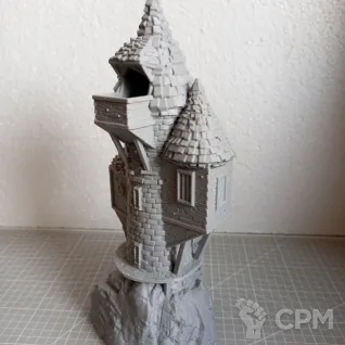 Описание картинки Dice tower/Башня для кубиков (Town House) от Vispart по цене 2 100руб | Свободный Рынок Миниатюр - СРМ