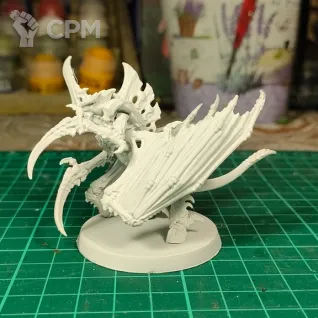 Описание картинки Winged Tyranid Prime от PaXaN по цене 1 000руб | Свободный Рынок Миниатюр - СРМ
