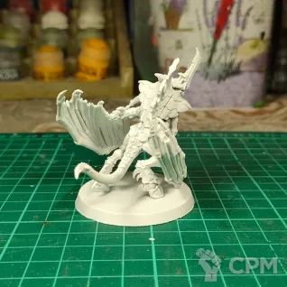 Описание картинки Winged Tyranid Prime от PaXaN по цене 1 000руб | Свободный Рынок Миниатюр - СРМ