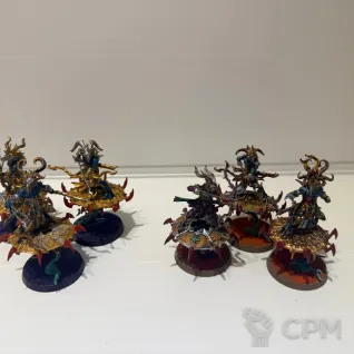 Описание картинки Tzaangor Englightened with Fatecaster Greatbows от fuseddisplay по цене 2 300руб | Свободный Рынок Миниатюр - СРМ