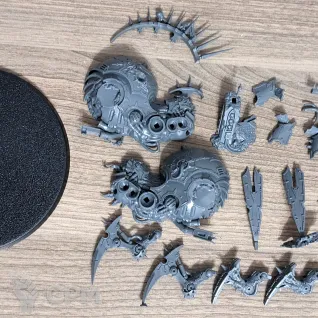 Описание картинки Chaos Space Marines Shadowspear Venomcrawler от Tosh по цене 3 000руб | Свободный Рынок Миниатюр - СРМ