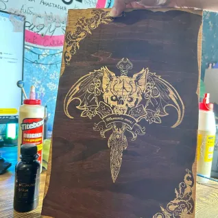 Описание картинки Дайс бокс для любителей красивых аксессуаров он же dice box от LivingSaintsGames по цене 10 000руб | Свободный Рынок Миниатюр - СРМ