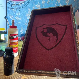 Описание картинки Дайс бокс для любителей красивых аксессуаров он же dice box от LivingSaintsGames по цене 10 000руб | Свободный Рынок Миниатюр - СРМ