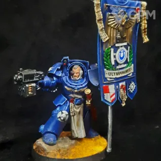 Описание картинки Space marine Terminator с флагом от Superguns по цене 1 400руб | Свободный Рынок Миниатюр - СРМ