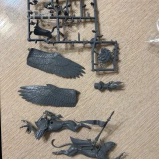 Описание картинки Spire of Dawn High Elf Prince on Griffon Island of blood Warhammer Fantasy от Nakatan по цене 16 500руб | Свободный Рынок Миниатюр - СРМ