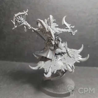 Описание картинки Tzaangor Shaman от Juice по цене 2 000руб | Свободный Рынок Миниатюр - СРМ