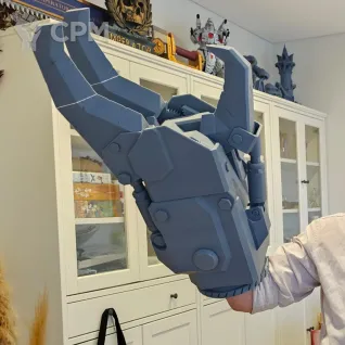 Описание картинки Power claw (Силовая клешня) полноразмерная) от Steezaker по цене 8 000руб | Свободный Рынок Миниатюр - СРМ
