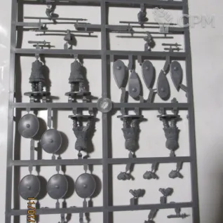 Описание картинки Литник византийской пехоты от ФаерФордж, пластик от V130177@mail.ru по цене 560руб | Свободный Рынок Миниатюр - СРМ