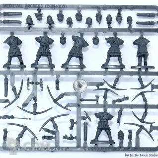 Описание картинки Medieval Archers (28 Plastic Foot Soldiers) от Base 28 по цене 2 900руб | Свободный Рынок Миниатюр - СРМ