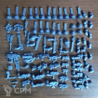 Описание картинки Chaos Space Marines: Legionaries от Vladimir Russkikh по цене 1 400руб | Свободный Рынок Миниатюр - СРМ